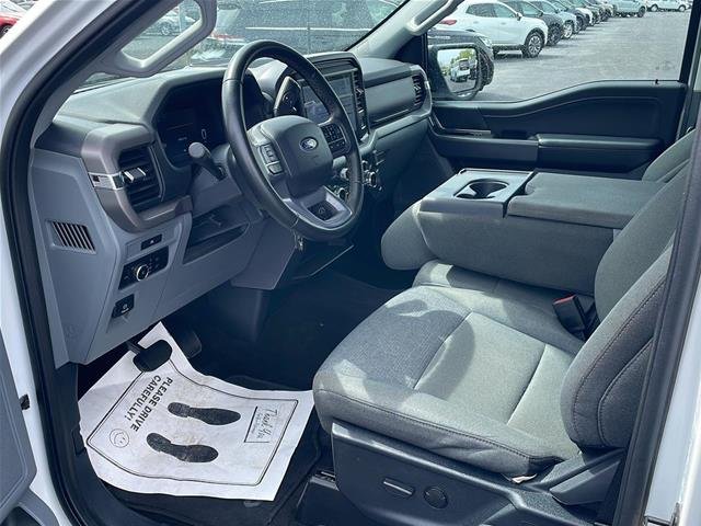 Used 2025 Oxford White Ford XLT image 43