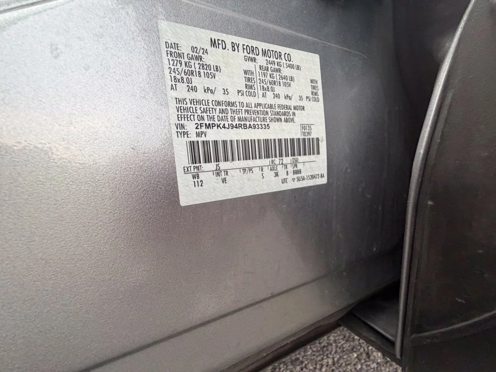 Used 2024 Silver Ford SEL image 48