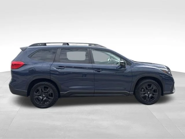 Used 2023 Blue Subaru Onyx Edition image 9