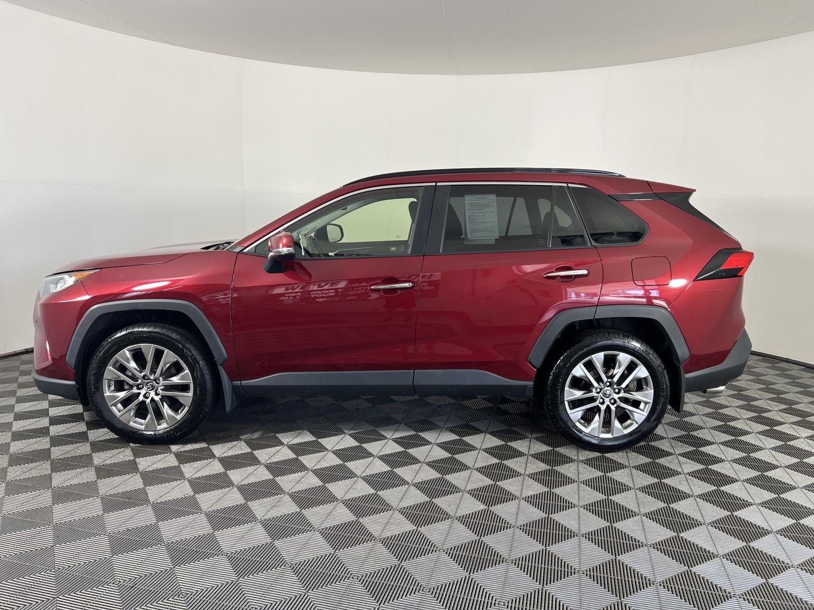 Used 2019 Ruby Flare Pearl Toyota Limited image 29