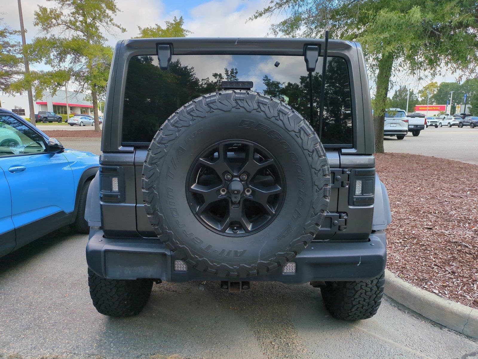 Used 2018 Granite Crystal Metallic Clearcoat Jeep Rubicon image 5
