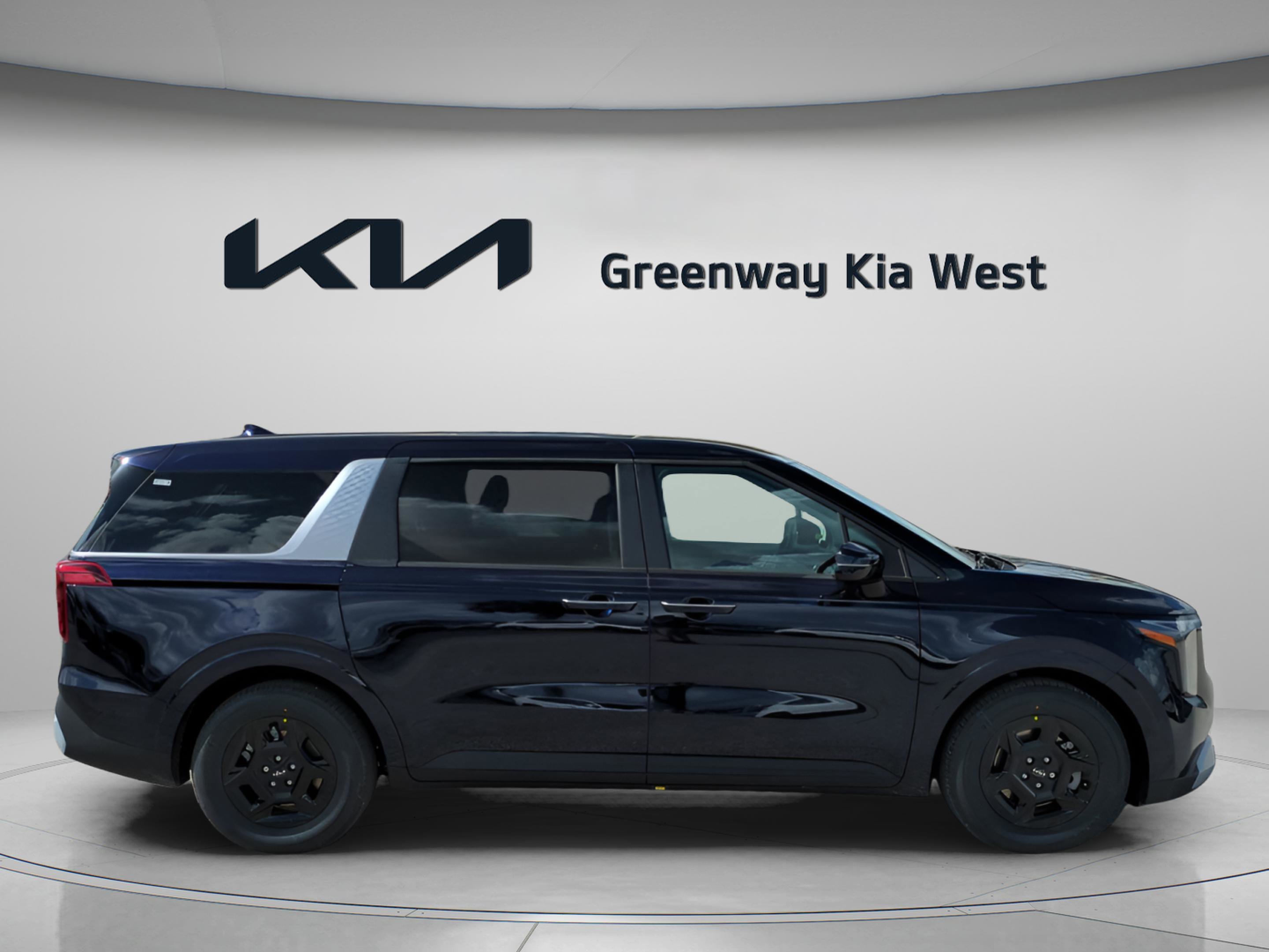 New 2026 Deep Chroma Blue Kia LX image 9