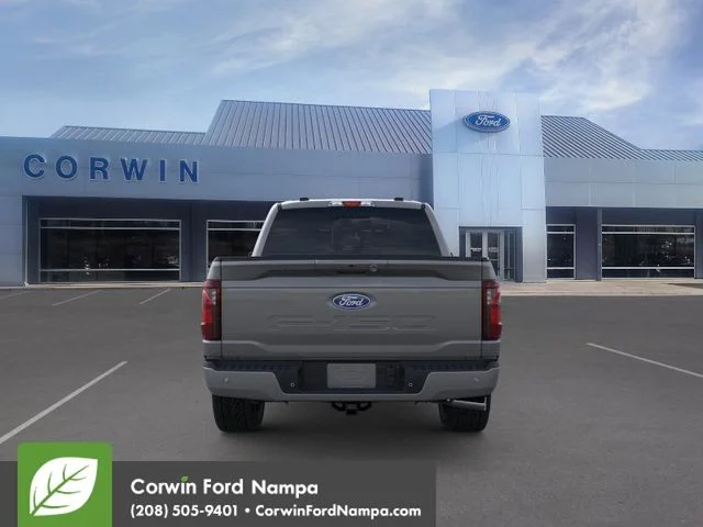 New 2026 Carbonized Gray Metallic Ford XLT image 7