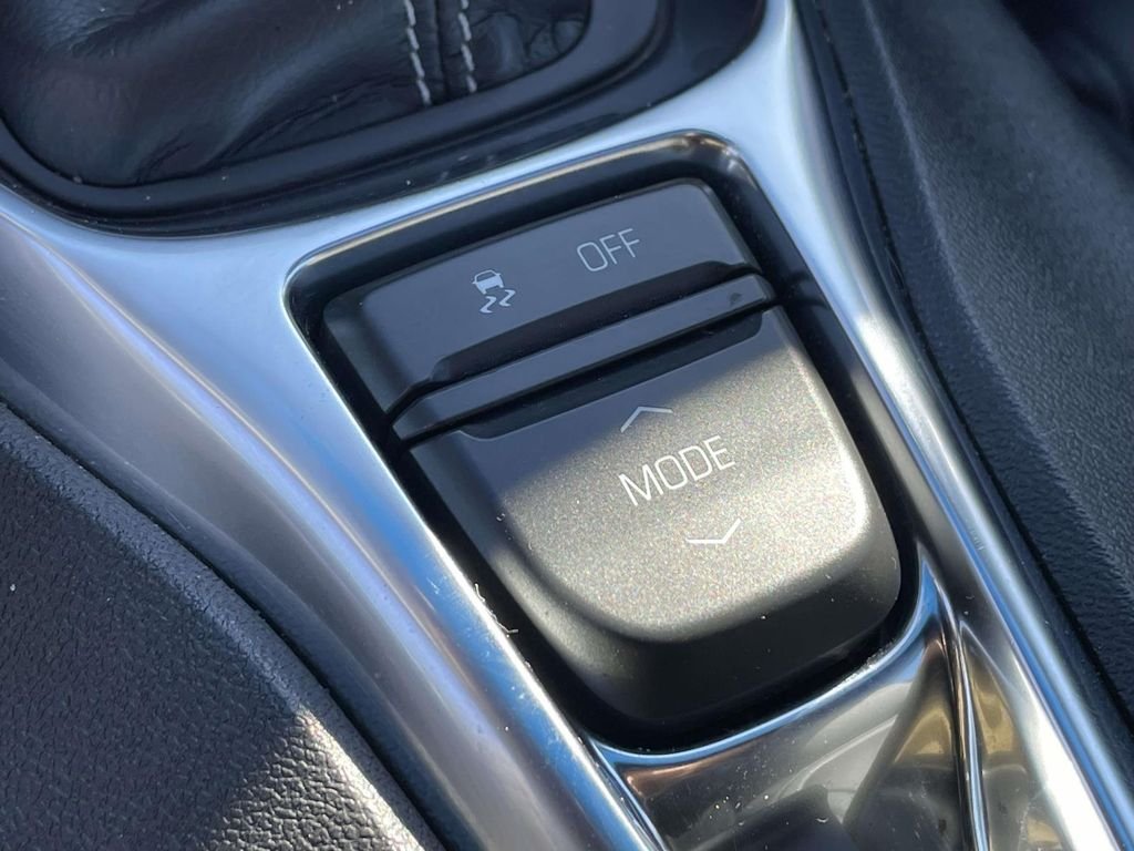 2024 Chevrolet Camaro 1LT - Photo 26