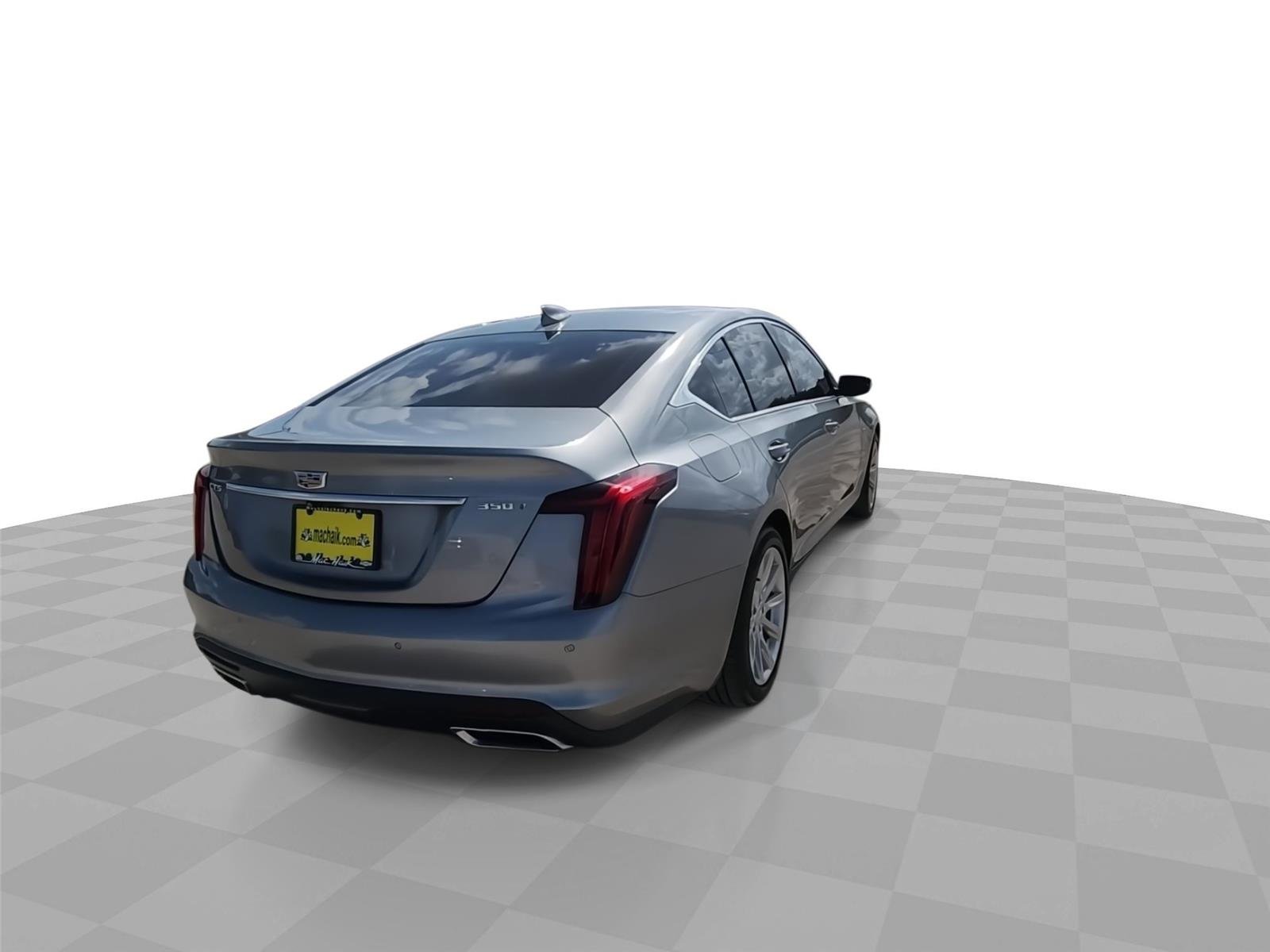 Used 2024 Argent Silver Metallic Cadillac Luxury image 8