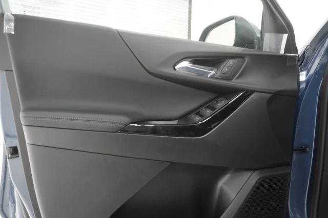 New 2027 Lakeshore Blue Metallic Chevrolet LT image 13