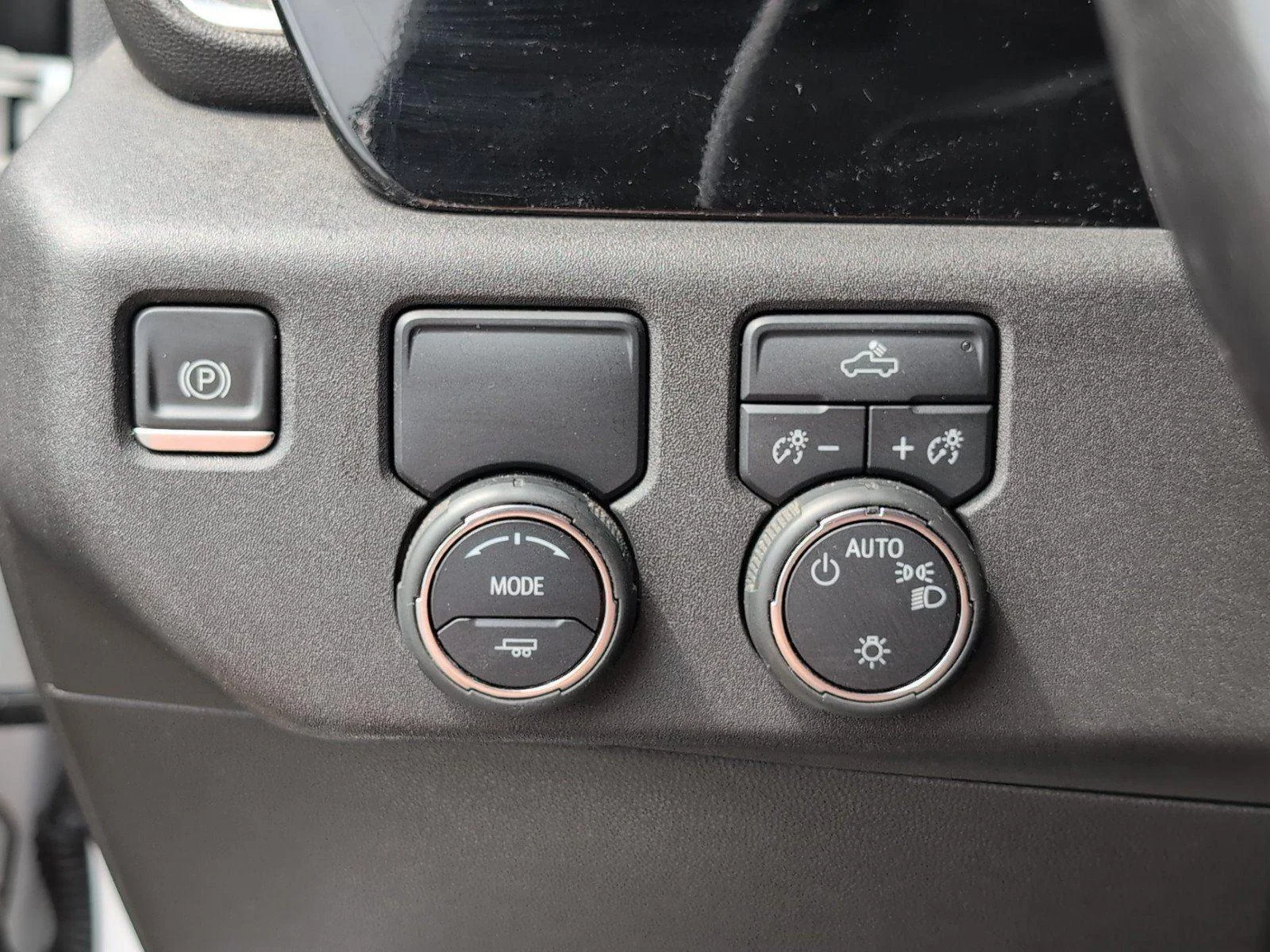 Used 2022 Summit White Chevrolet LT image 30