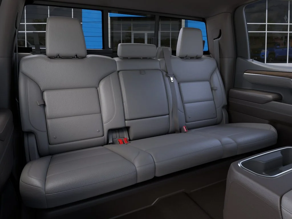 New 2026 Glacier White Tricoat GMC SLT image 17