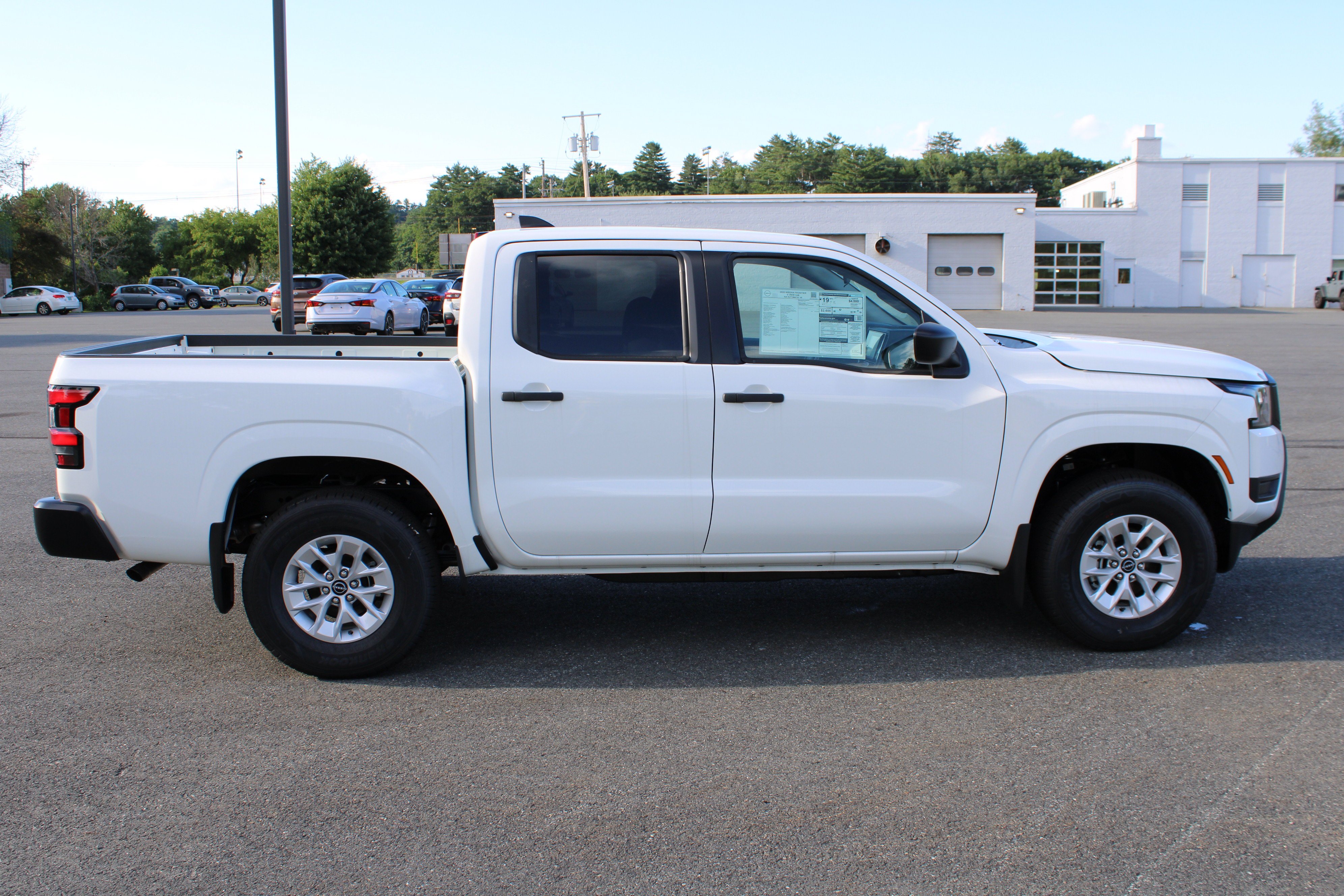 New 2026 Glacier White Nissan Crew Cab S image 4