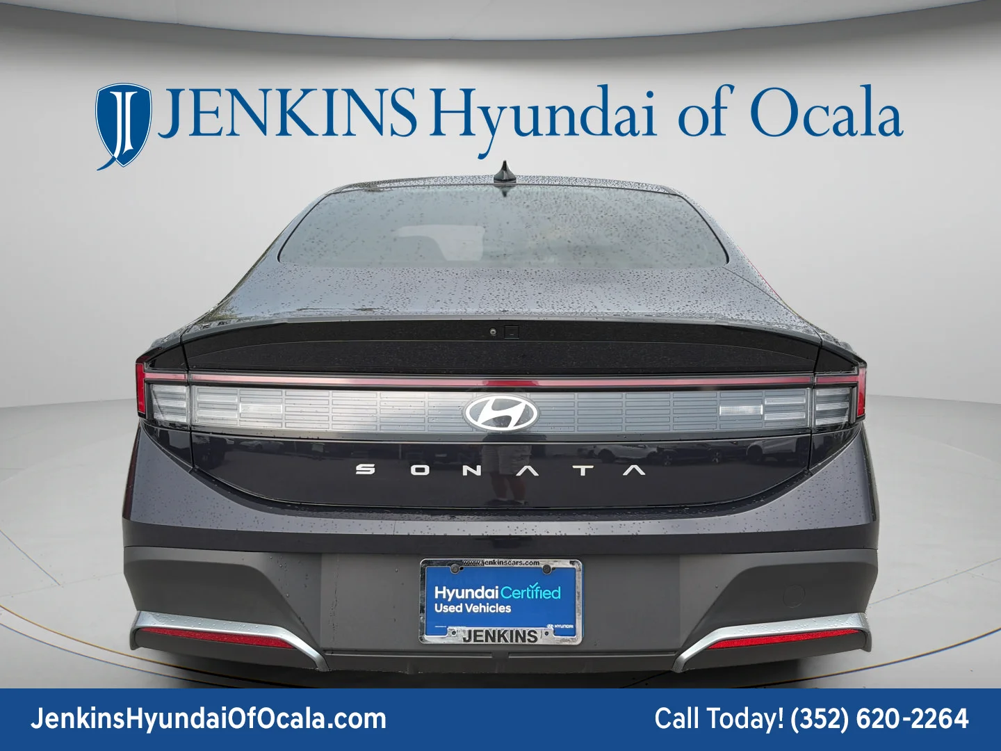 Used 2025 Carbon Blue Hyundai SE image 4