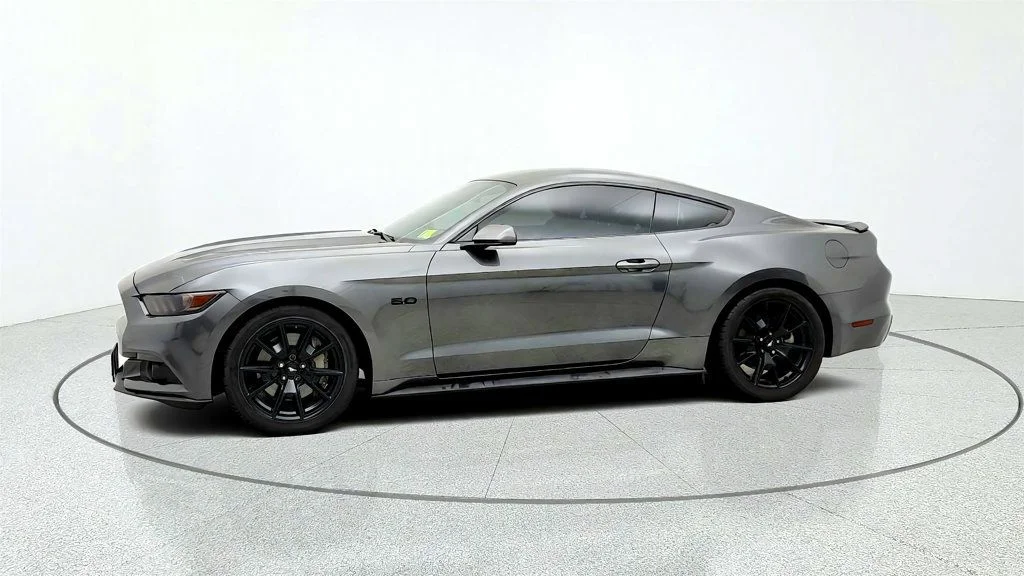 Used 2017 Magnetic Metallic Ford GT Fastback w/ Black Accent Pkg & LSD Axle image 8