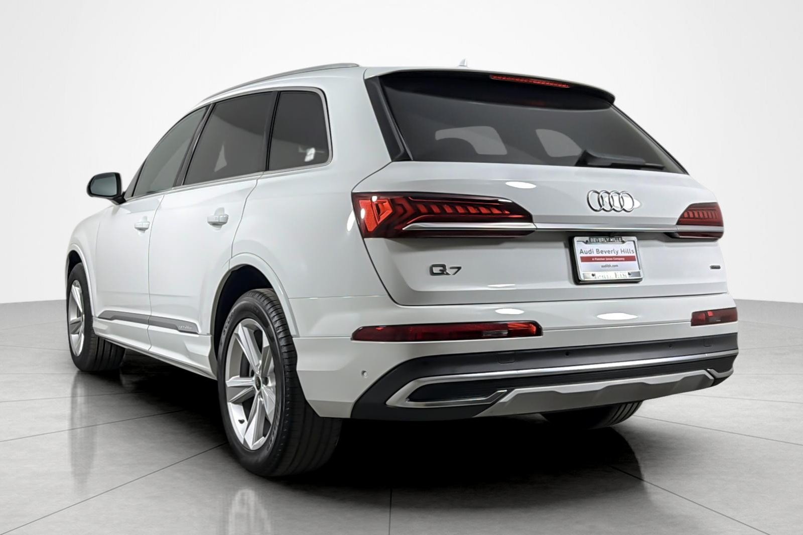 Used 2023 Carrara White Audi Premium Plus 45 TFSI quattro image 3