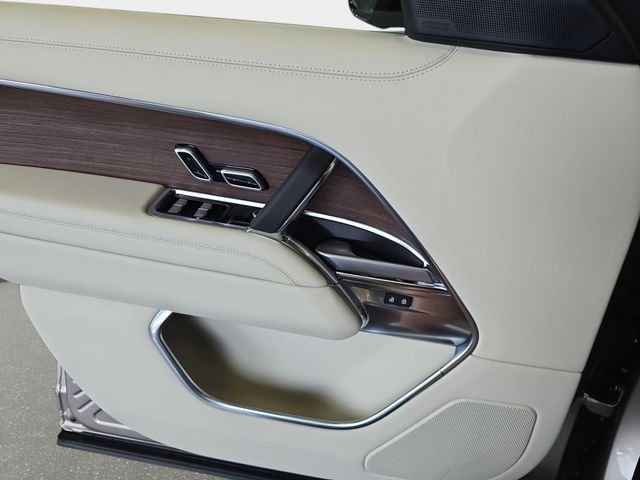 New 2026 Batumi Gold Land Rover SE image 19