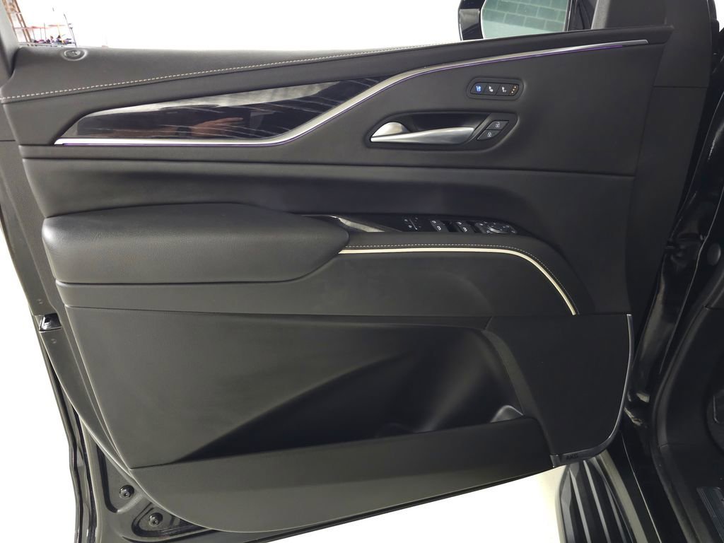 2023 Cadillac Escalade ESV Sport - Photo 13