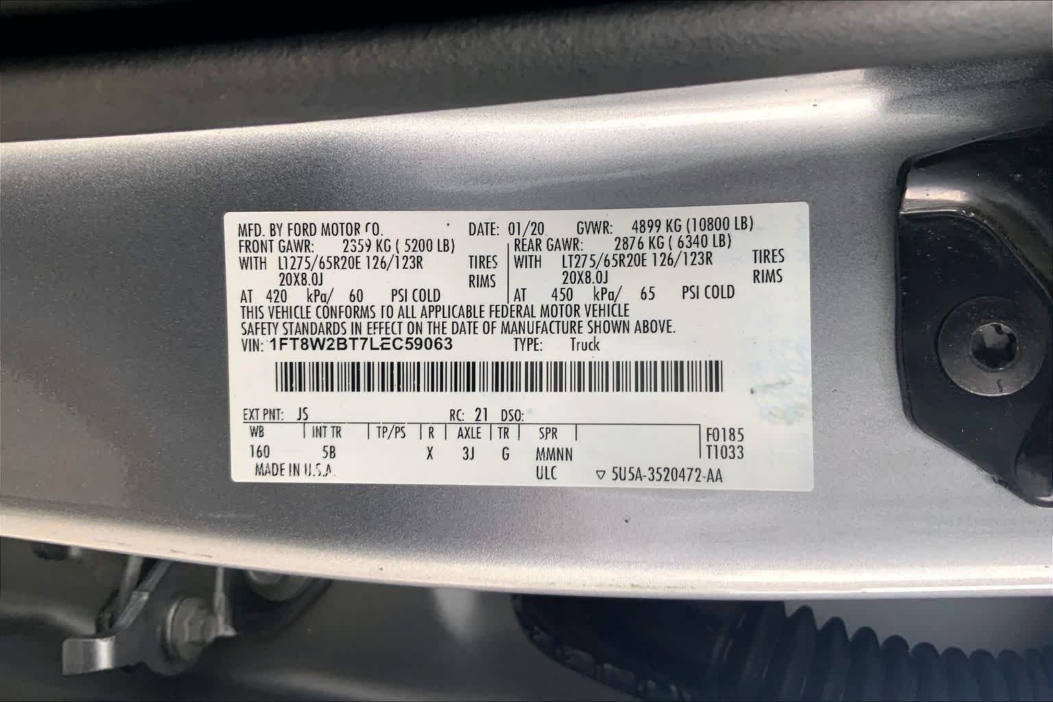 Used 2020 Iconic Silver Ford LARIAT image 31