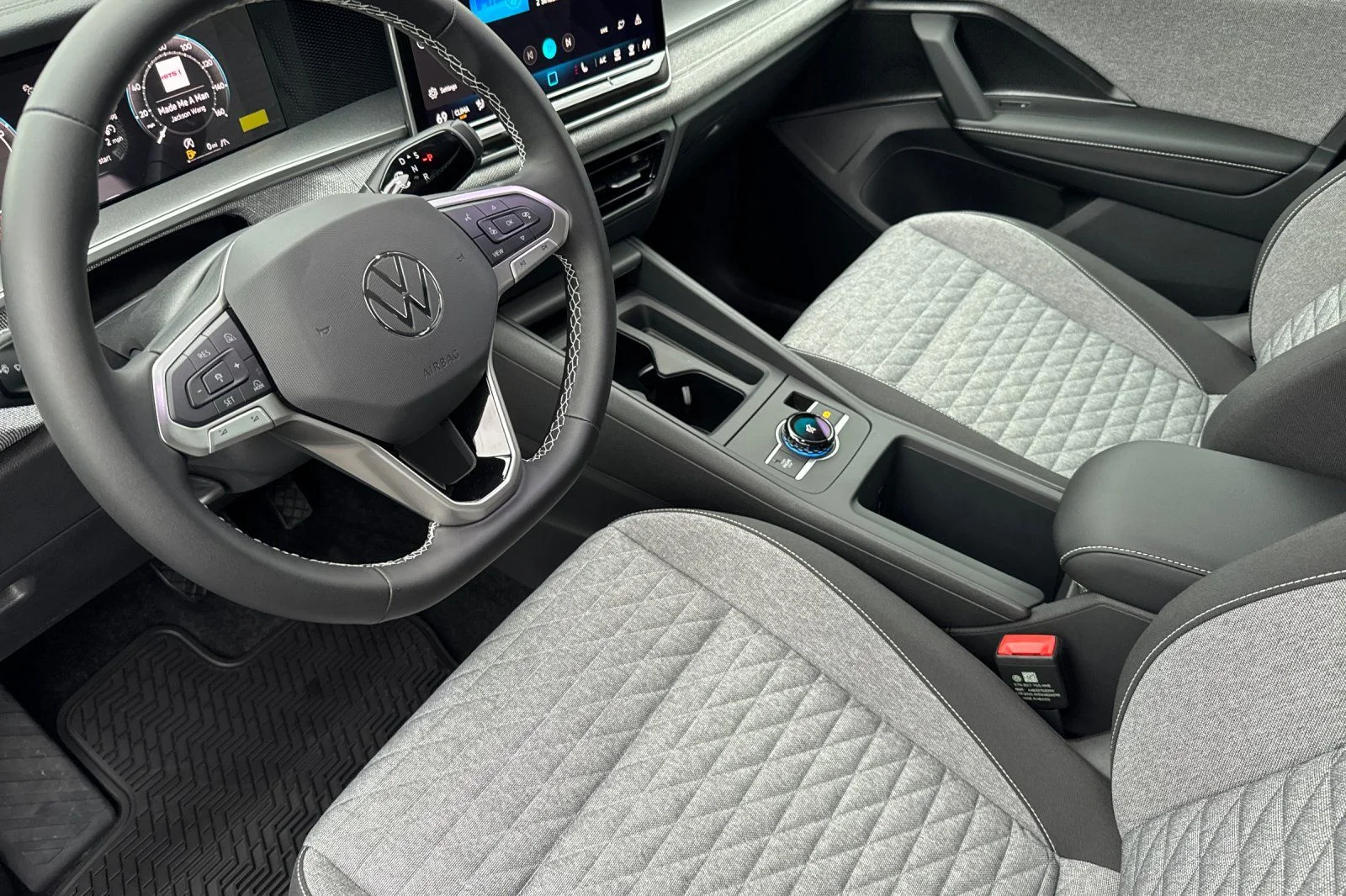 2026 Volkswagen Tiguan S - Photo 9
