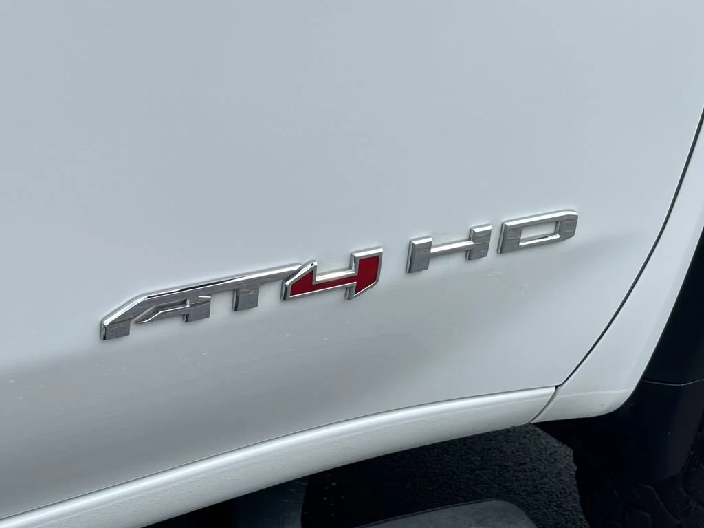 Used 2024 Summit White GMC AT4 image 10