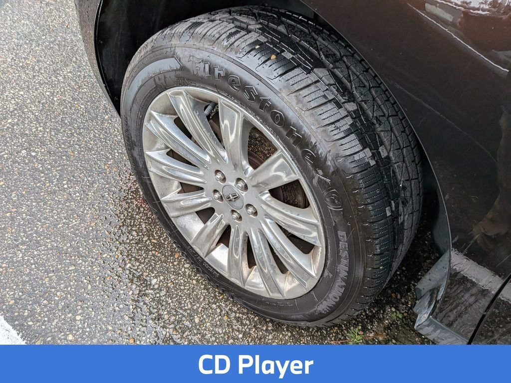 Used 2015 Brown Lincoln Base image 6