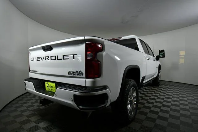 2022 Chevrolet Silverado 3500HD High Country - Photo 11