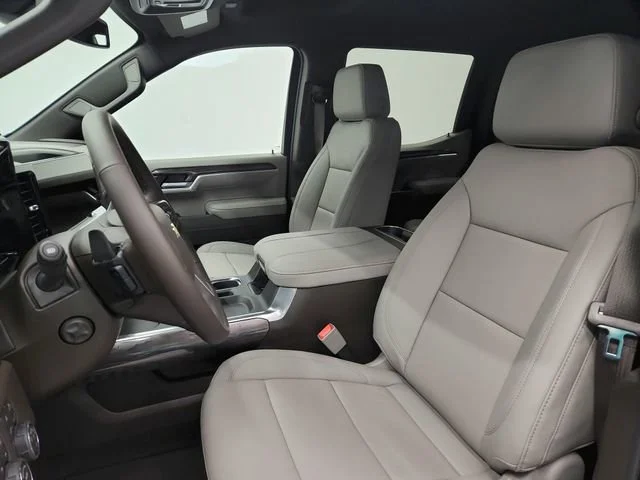 New 2026 Polar White Tricoat Chevrolet LTZ image 18