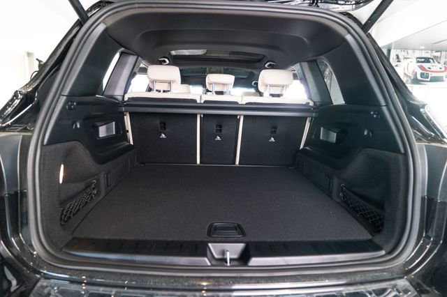 New 2026 Night Black Mercedes-Benz GLB 250 image 69