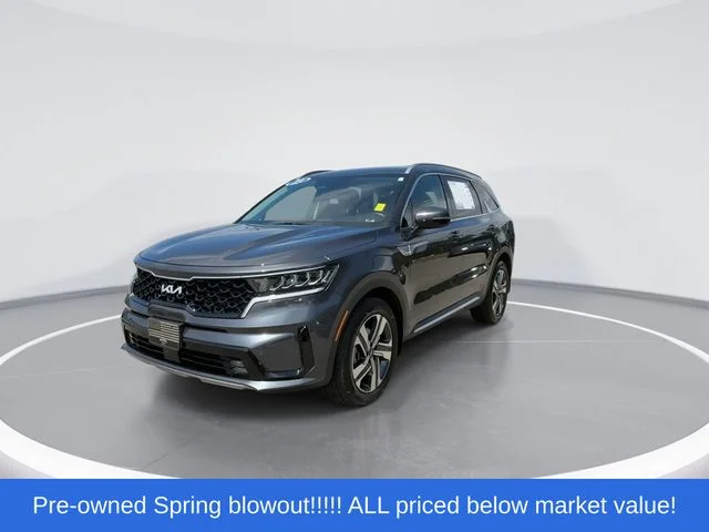 Used 2023 Gray Kia EX image 4