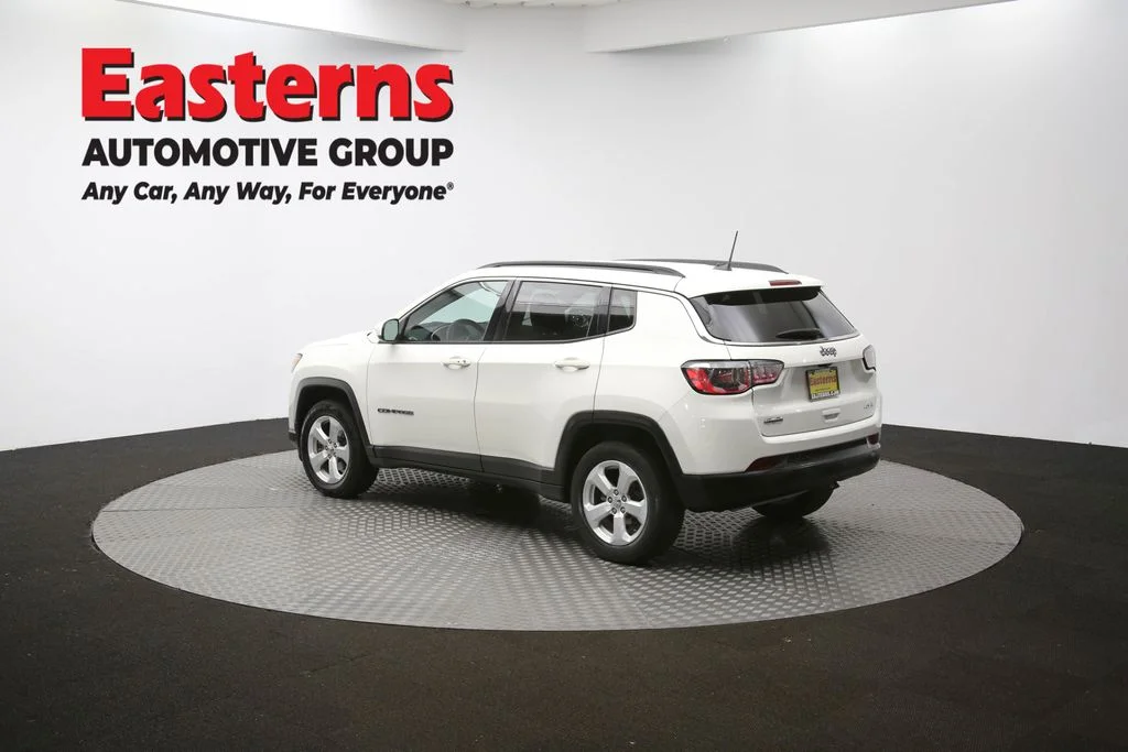 Used 2019 White Jeep Latitude image 63
