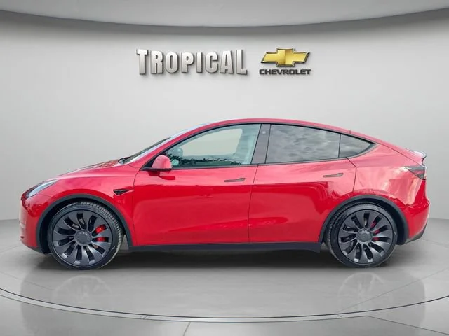 Used 2022 Red Tesla Performance image 2