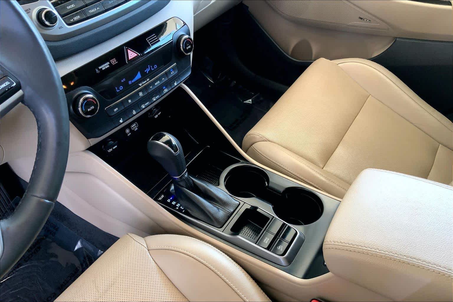 Used 2018 Dazzling White Hyundai Limited image 17