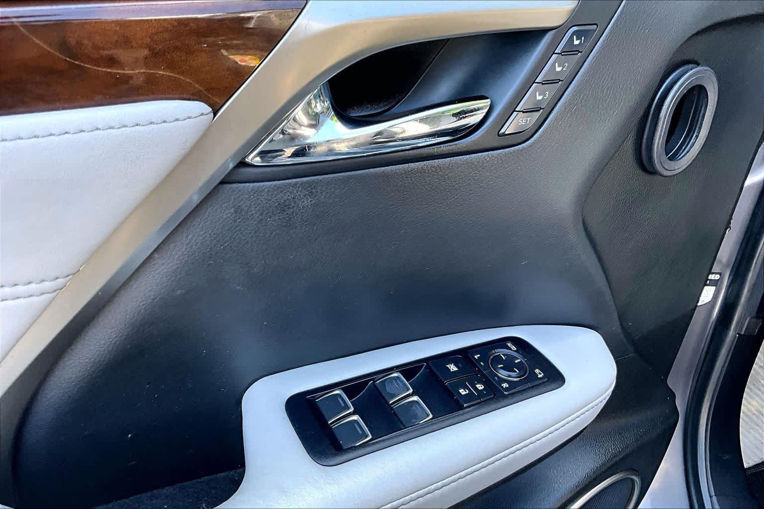 Used 2017 Nebula Gray Pearl Lexus  image 32