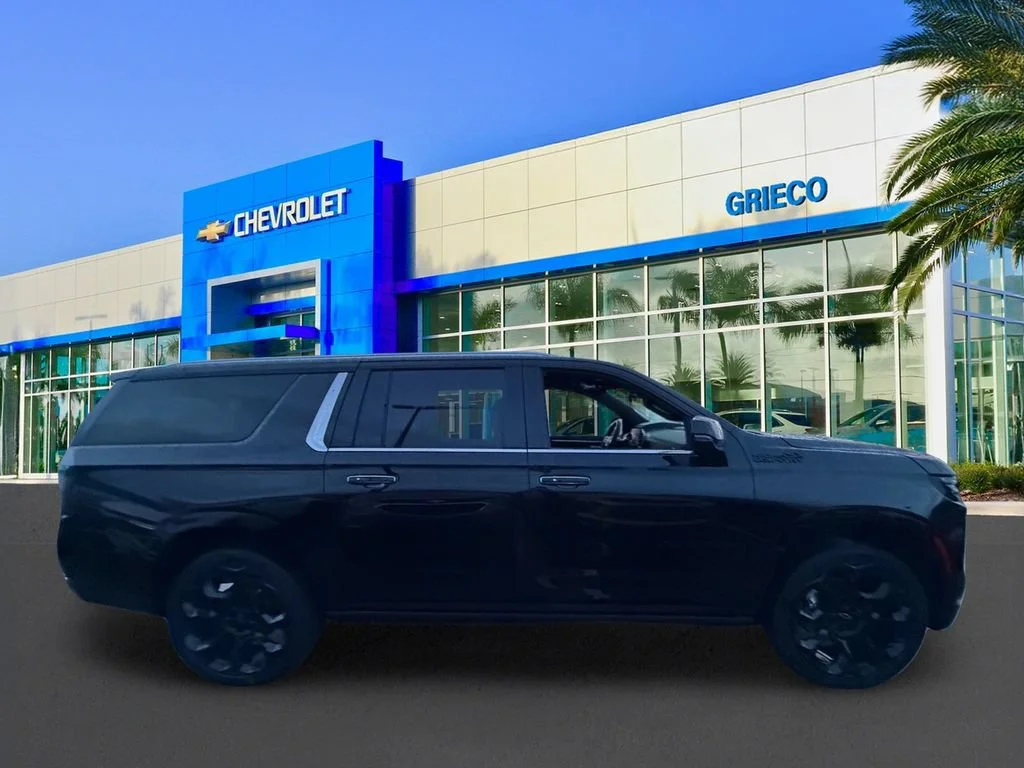 2026 Chevrolet Suburban High Country - Photo 8