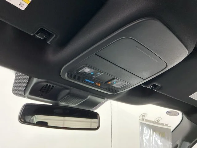 New 2026 Oxford White Ford Lariat image 23