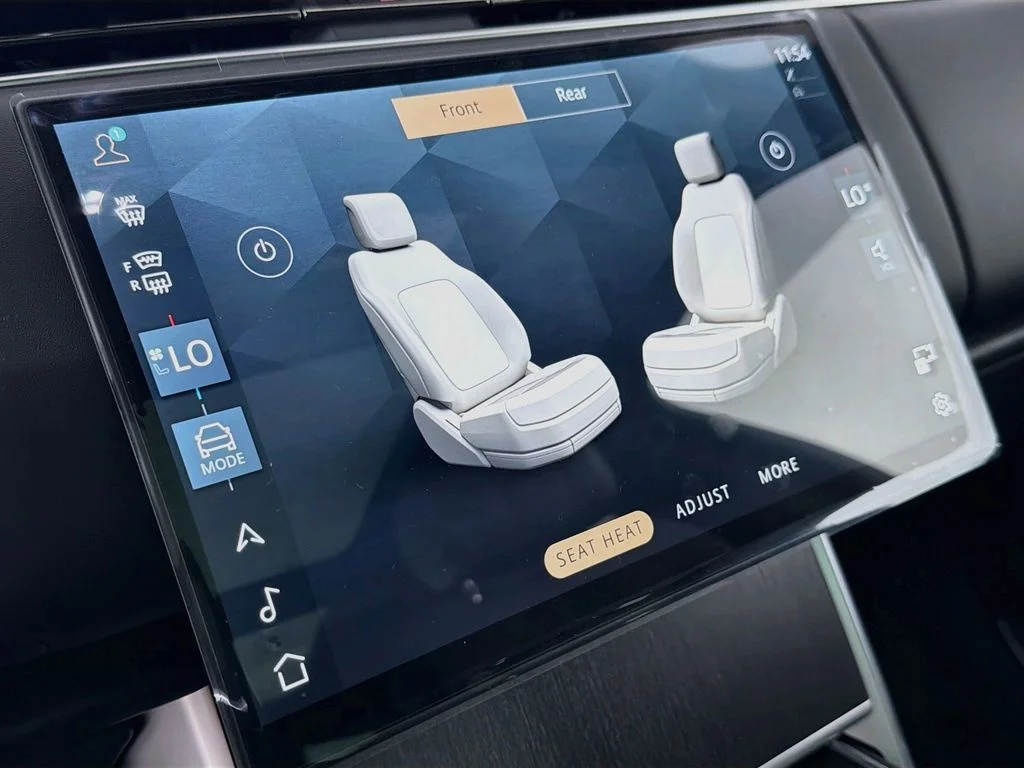 New 2026 Santorini Black Land Rover SE image 21