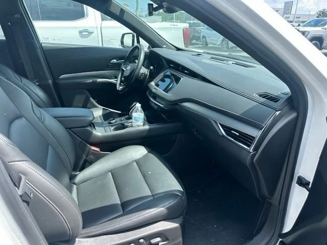 Used 2023 White Cadillac Premium Luxury image 7