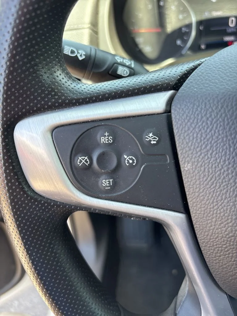Used 2024 Summit White GMC SLE image 16