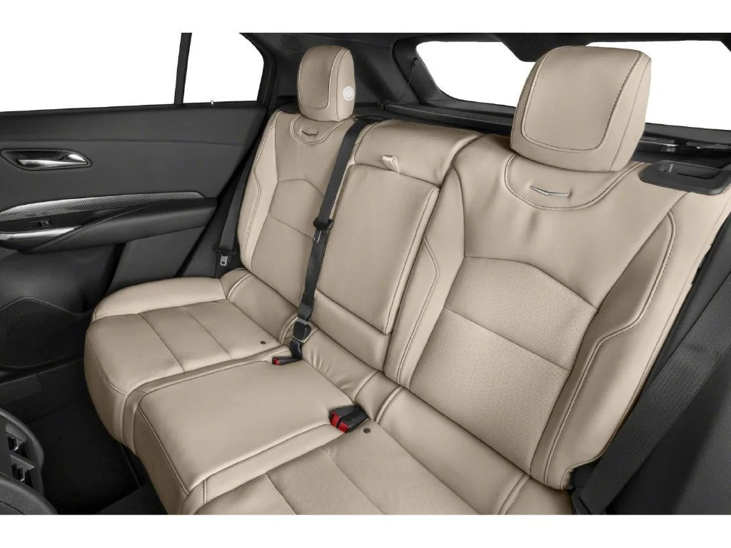 Used 2019 Black Metallic Cadillac Sport image 9