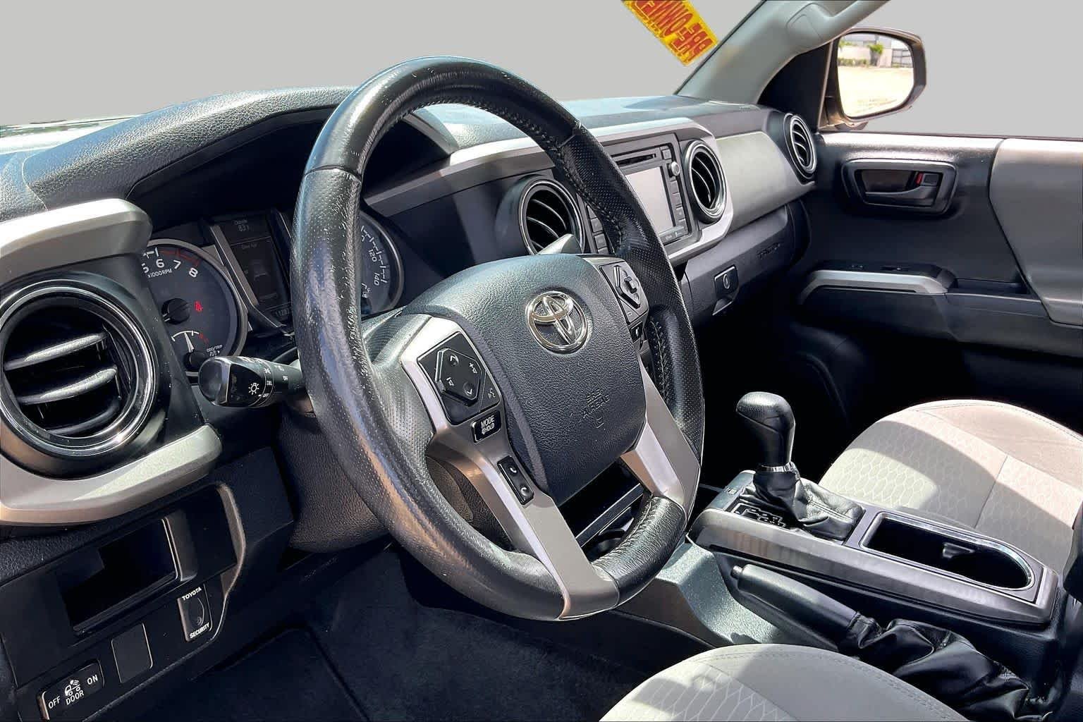 Used 2017 Magnetic Gray Metallic Toyota SR5 image 18