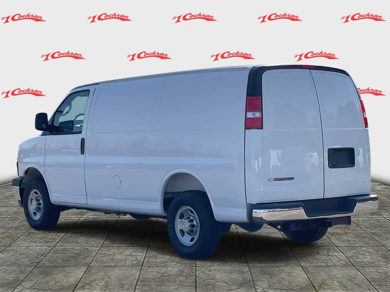 New 2026 Summit White Chevrolet WT image 5
