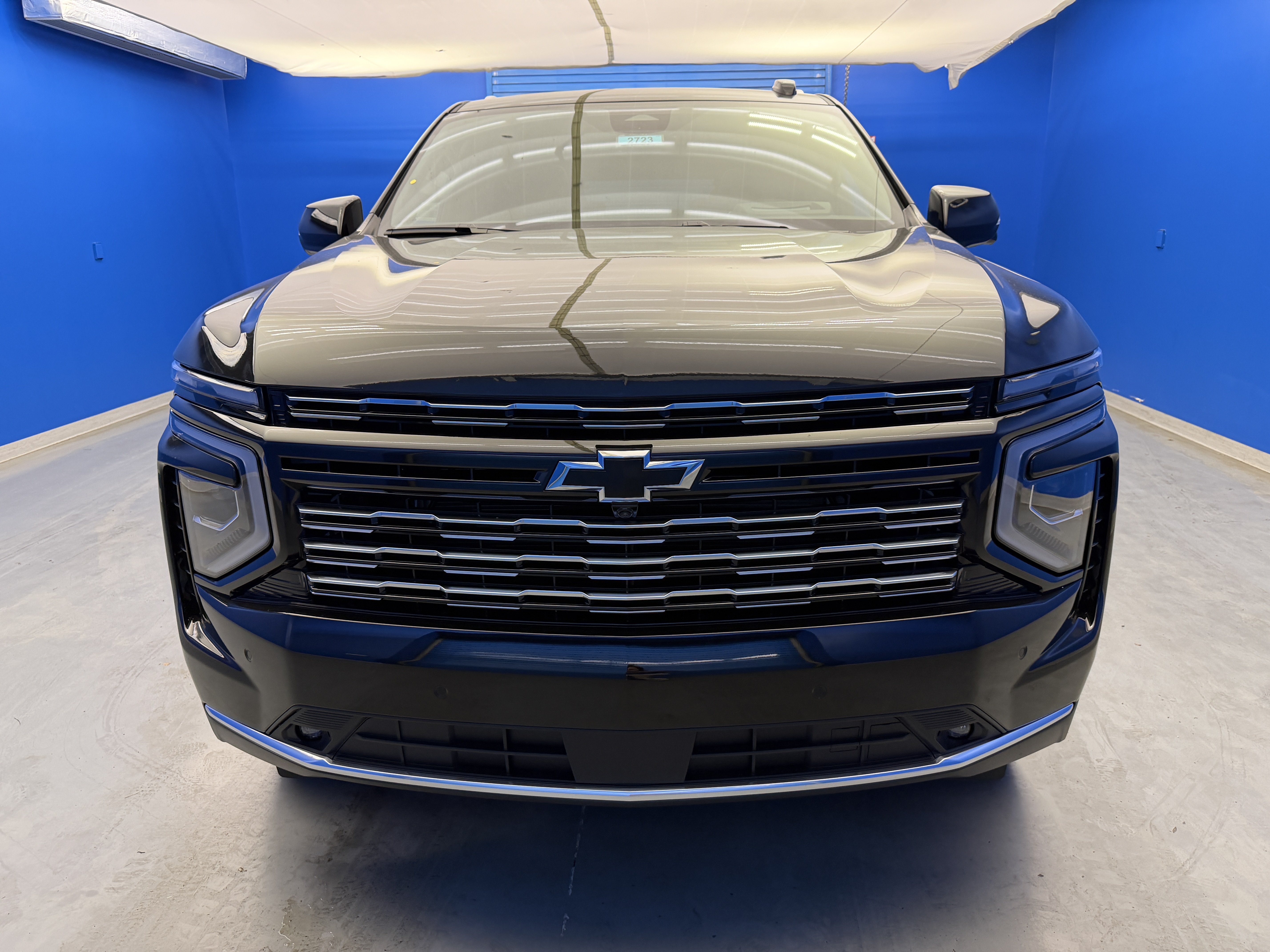 2026 Chevrolet Suburban High Country - Photo 3