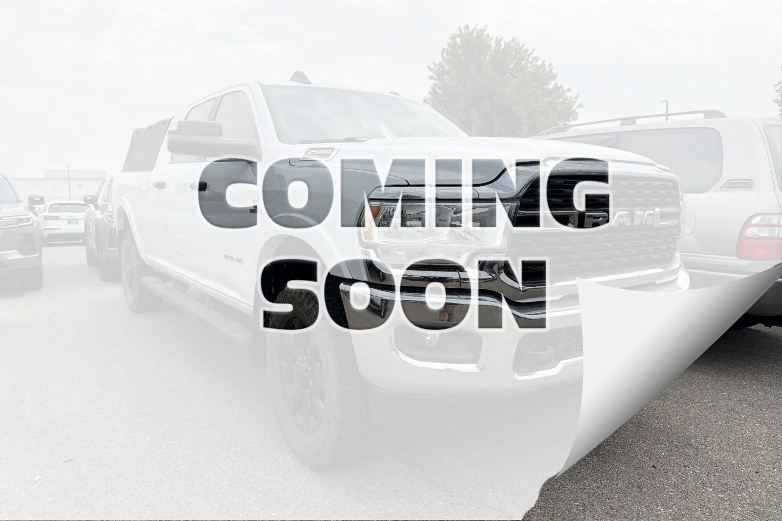 Used 2022 White Ram Big Horn image 1