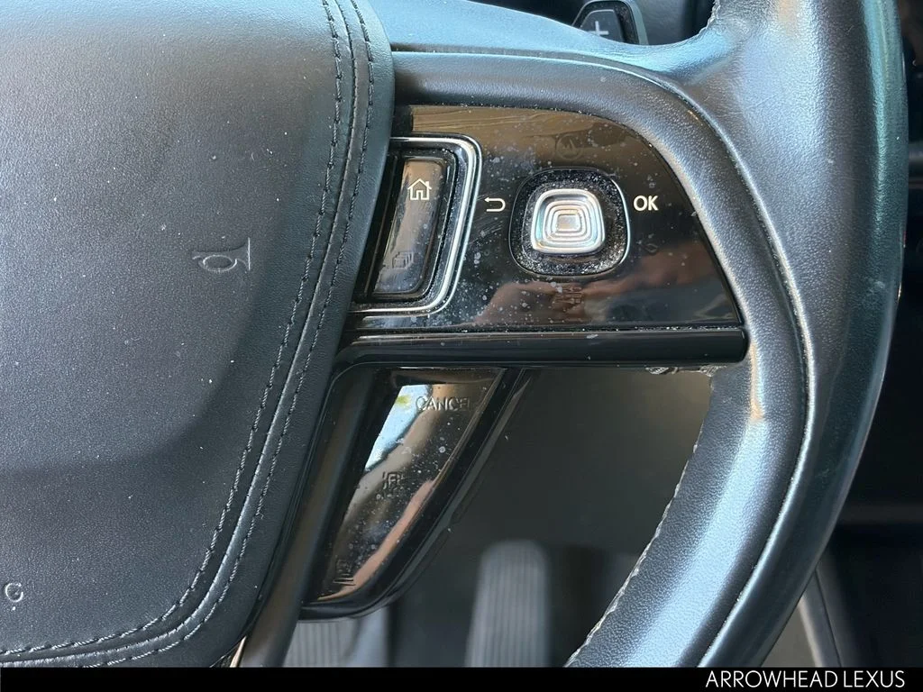 Used 2021 Black Lincoln Reserve image 15