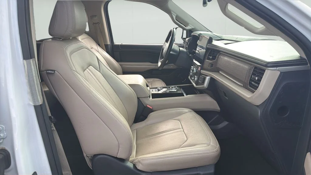 Used 2024 Oxford White Ford Limited image 11