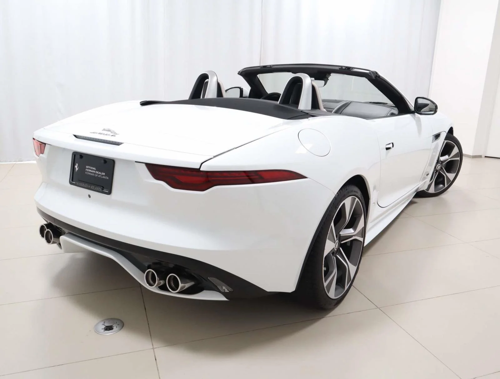 Used 2024 White Jaguar P450 image 5