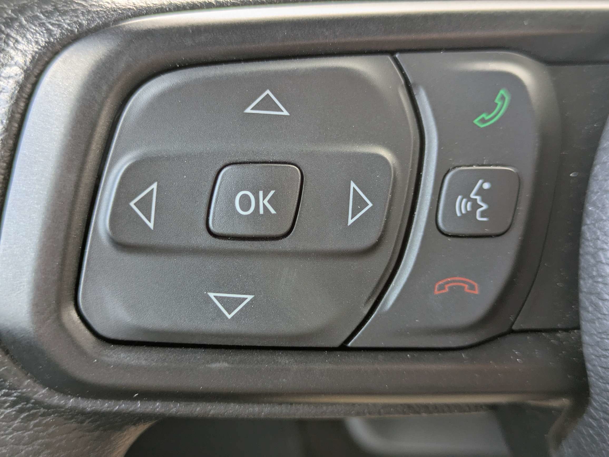 Used 2025 Bright White Clearcoat Jeep Sport image 20
