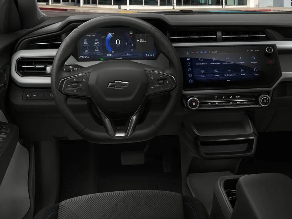 2027 Chevrolet Bolt LT - Photo 13