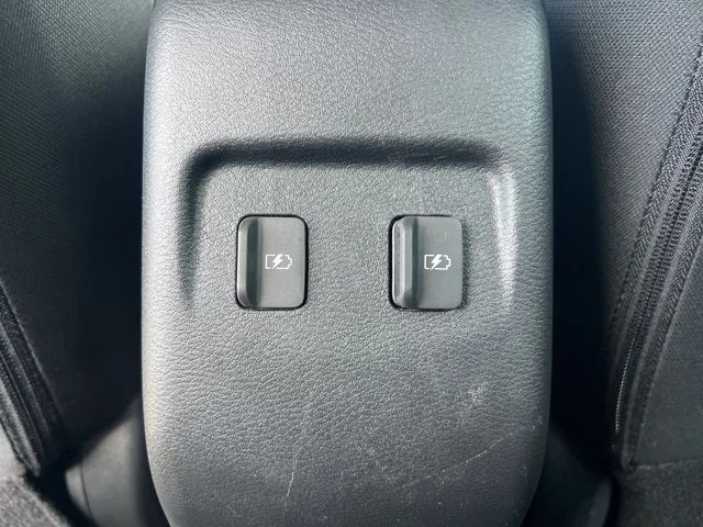 Used 2024 White Nissan SV image 35