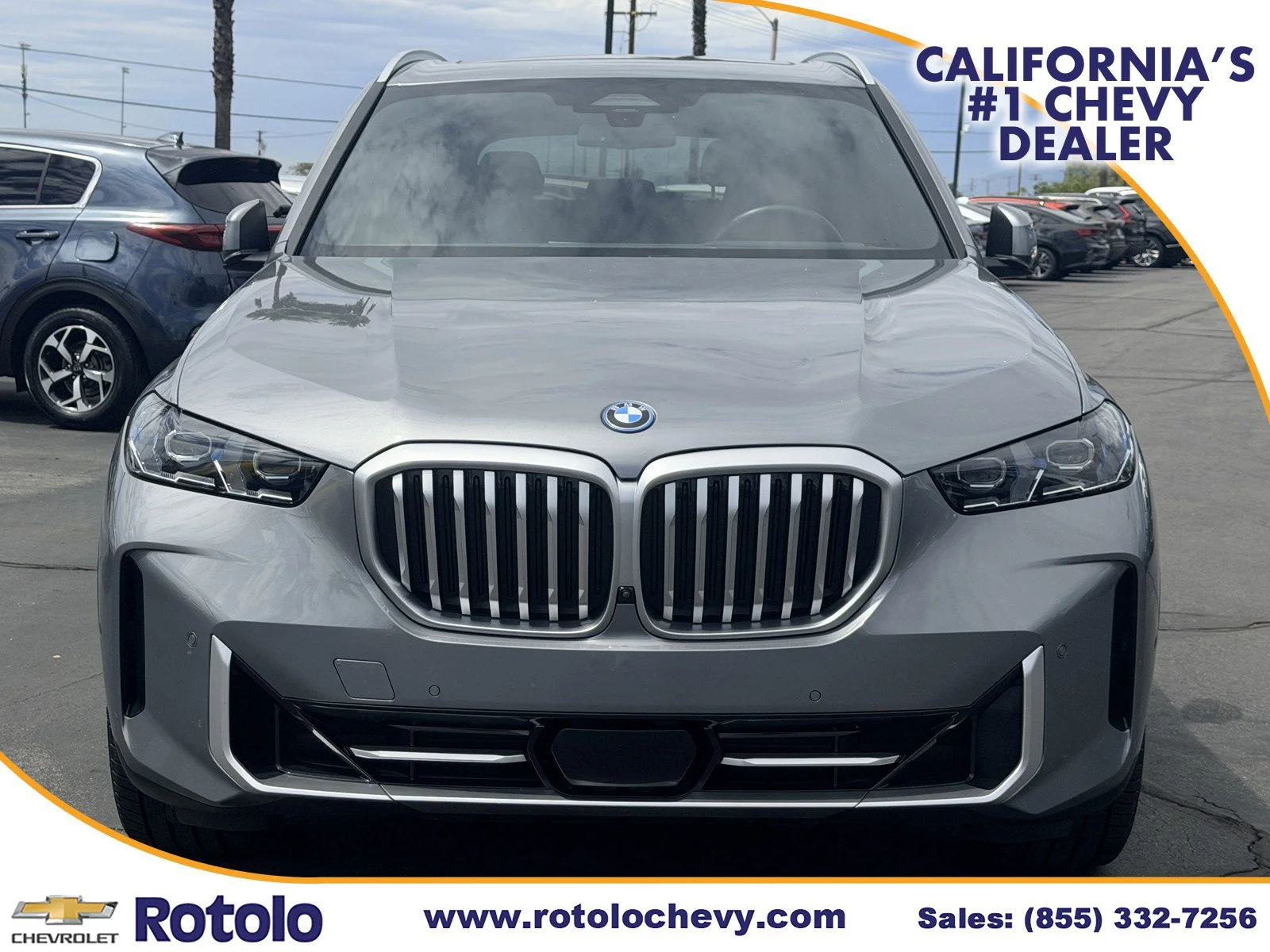 Used 2025 Gray BMW xDrive50e image 2