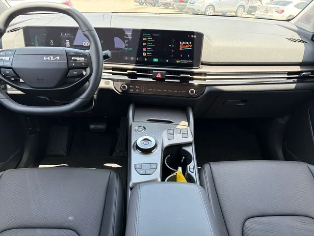 New 2026 Fusion Black Kia EX image 9