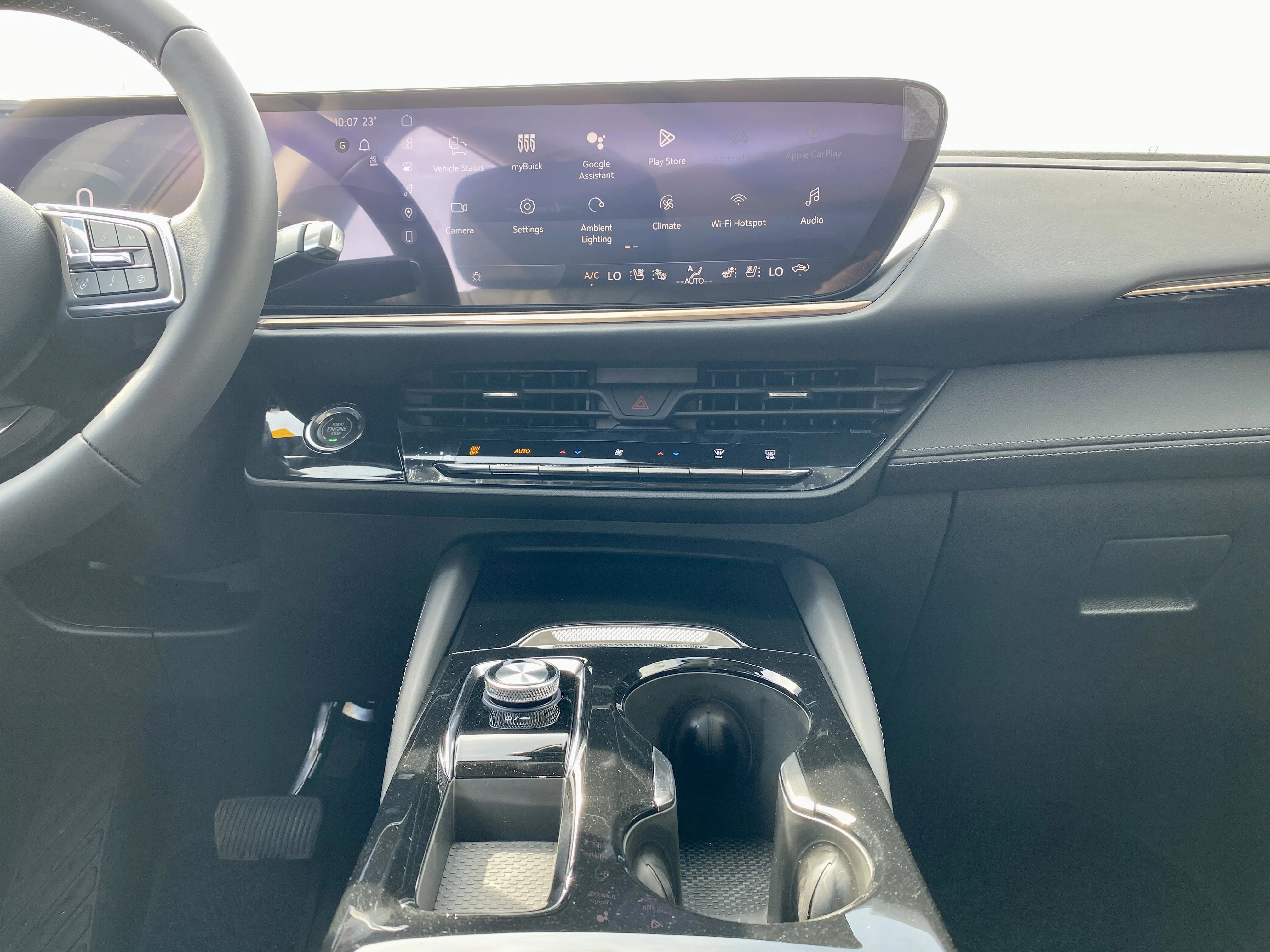 New 2026 QUARTZ BLUE METALLIC Buick Avenir image 19
