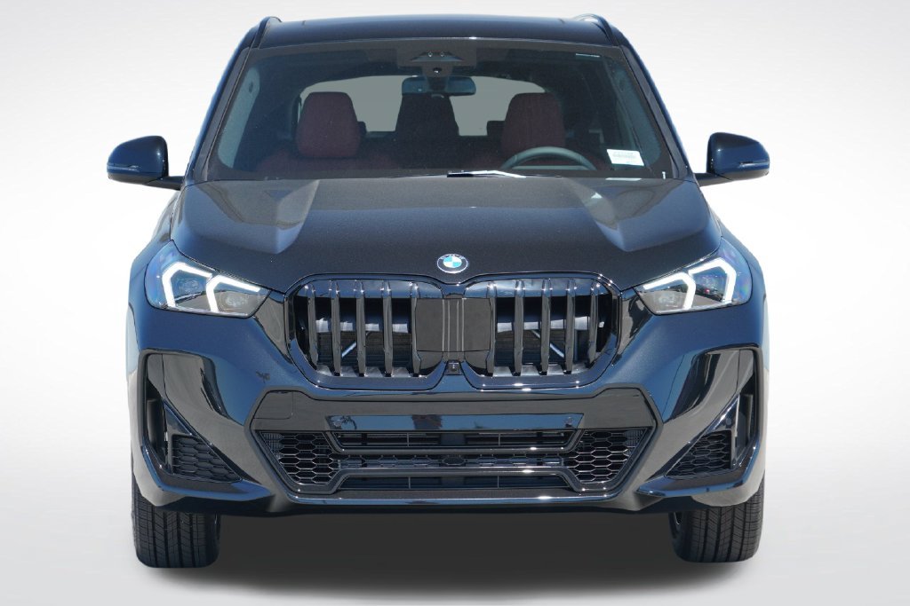 New 2027 Black Sapphire Metallic BMW xDrive28i image 2